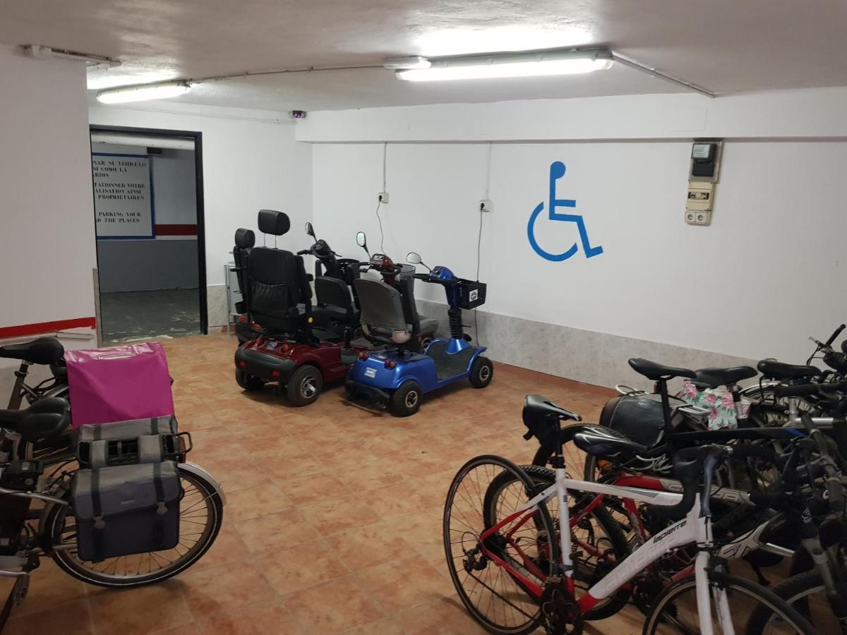 Torre Principado-Fincas Benidorm Bagian luar foto